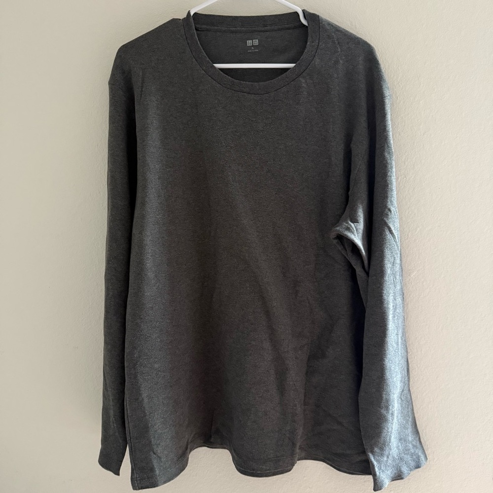 Uniqlo Men's Gray Long Sleeve Shirt Size XL